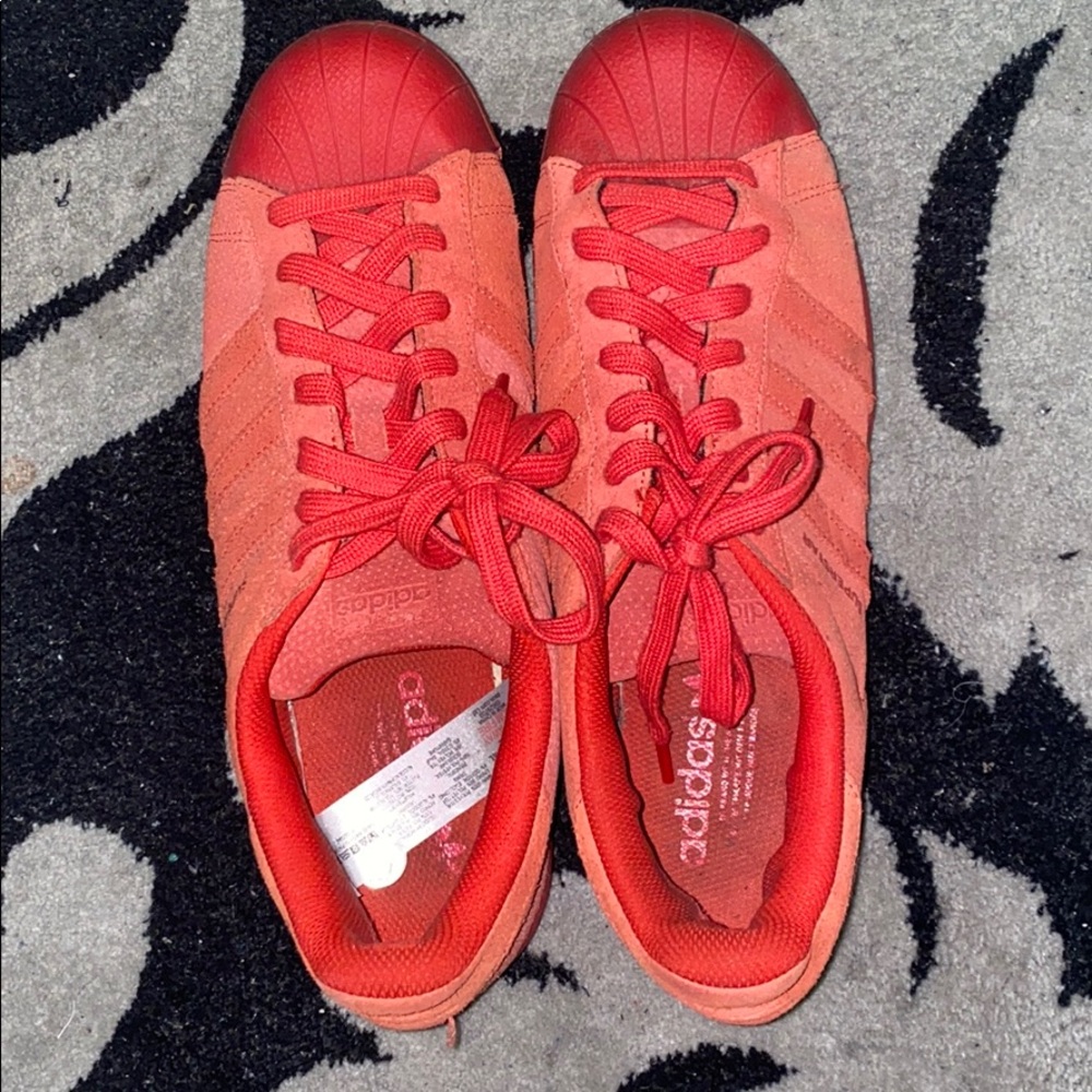 Adidas Mid-To wear an tear